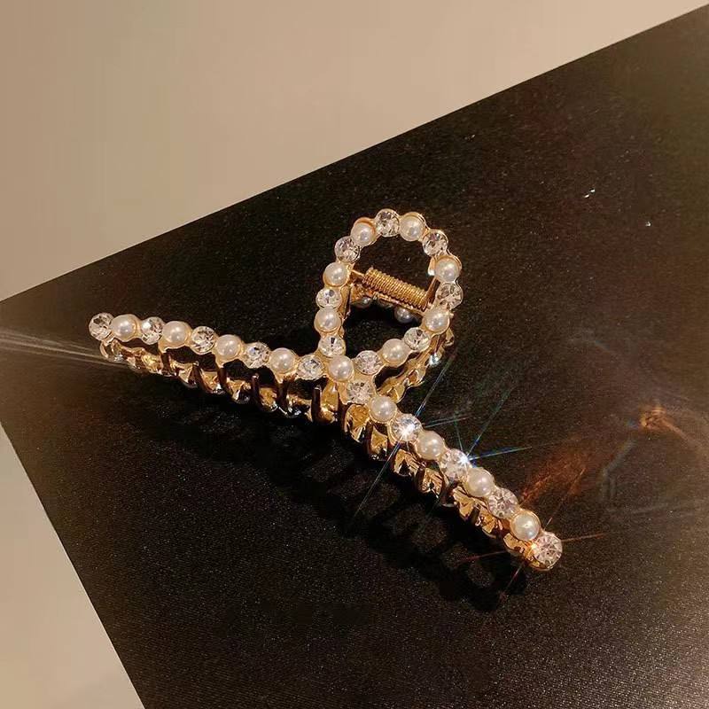 Pearl + rhinestone cross alloy grip-large