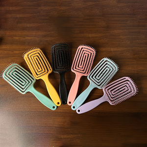 Peine de Plástico con Dientes de Nailon Suaves y Cómodos, Multicolor A805, con Logotipo Personalizable para Uso Diario en el Hogar y para Viajes - Product Image 4
