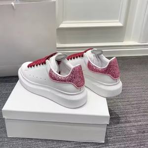 Chaussures de sport légères en cuir véritable de luxe, à lacets, respirantes, blanches, pour hommes et femmes, de la marque Top Designer - Product Image 2