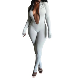 จั๊มสูทแฟชั่นผู้หญิงแบบใหม่ เซ็กซี่ โชว์หลัง คอลึก แขนยาว สีพื้น ทรงเข้ารูป - Product Image 1