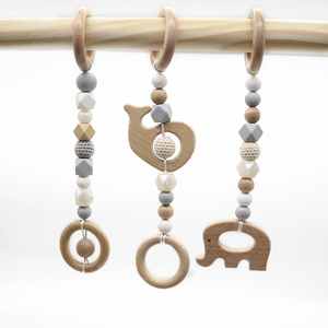 Aliexpress Offre Spéciale Éducatifs Écologiques Naturel Intérieur Activité Jouer En Bois Baby Gym Jouet Suspendu - Product Image 4