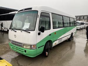Autobús Coaster con Motor Diésel de Bajo Kilometraje 1HZ, <span class=keywords><strong>6</strong></span> Cilindros, Minibús Toyota Coaster en Venta - Product Image 3