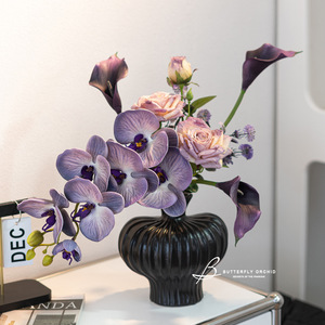 Schmetterlingsorchideen-Bouquet Seiden-Kunstblumen Dekorative Tischdekoration für Hochzeiten - Product Image 1