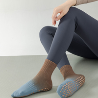 Calcetines Deportivos de Yoga al por Mayor para Mujer, Tie Dye de Dos Colores, Calcetines de Algodón de Alta Calidad para Fitness en Interiores con Agarre Antideslizante