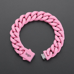 สร้อยข้อมือแบบ Cuban Link รุ่น W131 พร้อมโลโก้ Tuy Chinh Cua Cuba Lien Ket Chuoi Vong Deo Tay Bang Thep Khong Gi - Product Image 4