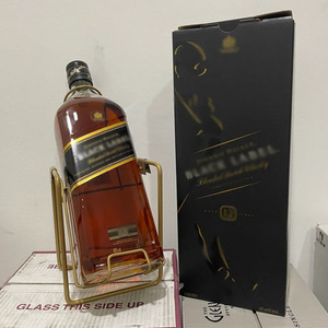 Support à whisky en métal de taille personnalisée, support à <span class=keywords><strong>vin</strong></span> avec finition dorée - Product Image 3