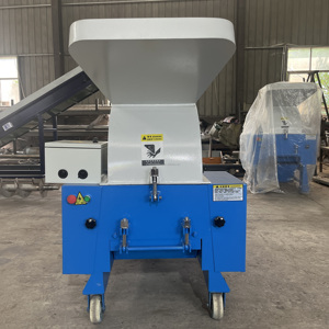 Broyeur de conteneurs lourds haute performance en PP et HDPE de Nanjing Shengzhong, broyeur de bidons en HDPE, broyeur de plastique en HDPE - Product Image 4