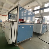 Ligne de production d'extrusion de terrasses en WPC creuses et solides en PE/PP |   Machine de bardage mural en panneaux composites