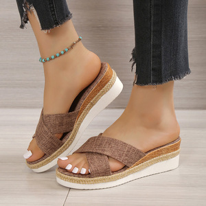 Sandales mules <span class=keywords><strong>compensées</strong></span> croisées pour femme, style espadrille, plateforme, bout ouvert, confortables et décontractées, collection été 2026, vente en gros - Product Image 4