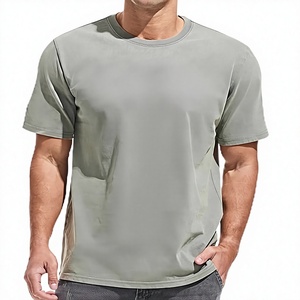 เสื้อยืดคอกลมผ้าฝ้าย 100% หนัก 250 กรัม/ตร.ม. สำหรับผู้ชาย ผลิตโดย OEM พร้อมโลโก้สั่งทำพิเศษ - ซักแบบ Stone Washed ให้ดูเก๋ไก๋ เหมาะสำหรับใส่ในช่วงฤดูร้อน - Product Image 4