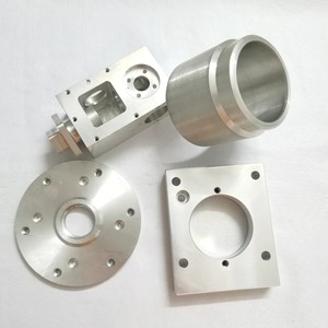 Pièces médicales en acier inoxydable usinées CNC par emboutissage - Brochage certifié IATF16949, Tolérance de précision, Devis rapide, Faible coût - Product Image 1