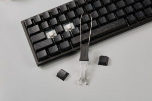 Teclado Mecánico Personalizado de Tamaño Mini con Conexión por Cable y Teclas OEM ODM Personalizables - Product Image 2