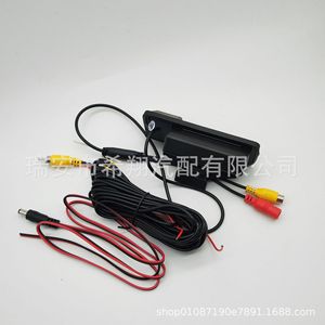 Cámara de reversa para BMW E90 E60 E70 E82 E88 51247118158 con visión nocturna, cámara de respaldo con cable y soporte de montaje - Product Image 4