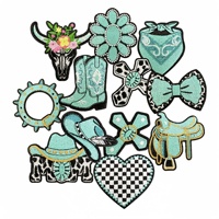 Nouveau produit : Denim turquoise avec broderie informatique à paillettes noires, broderie de dessins animés thermocollante