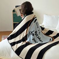 FF6264 Décoration d'intérieur, couverture en flanelle mignonne et kawaii avec motif de chat et de chien, couverture d'hiver pour canapé et lit, couverture douillette