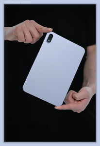 Tabletas OP PO Pad Mini de 8.8'' OLED 144Hz Snap 8 Gen 5 8000mAh, tableta para juegos con pantalla OLED de 8.8'' que ofrece imágenes vibrantes y excelente calidad. - Product Image 2