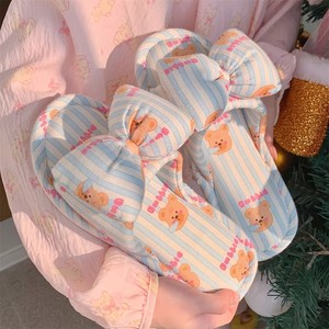 Chaussons d'intérieur XIXITIAO Sweet Bow Bear pour femmes, toutes saisons, en coton et lin, antidérapants, confortables, pour la chambre à coucher - Product Image 5