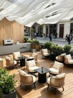 Mobilier d'extérieur en bambou de la région nordique pour maisons d'hôtes, cafés, tables et chaises décontractées, bars, terrasses, cours, salons, patios et espaces en plein air