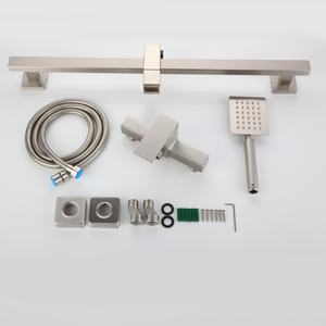 Grifo de Ducha Cuadrado de Cuatro Lados de Acero Inoxidable 304 con Cabezal de Ducha Tipo Lluvia y Válvula Mezcladora Manual con Núcleo Cerámico - Product Image 2