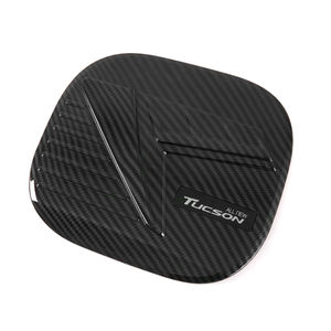 Cubierta de fibra de carbono para tanque de combustible de coche, embellecedor de tapa para Hyundai <span class=keywords><strong>Tucson</strong></span> nx4 2021 <span class=keywords><strong>2022</strong></span> 2023 2024, accesorios exteriores, estilo automático - Product Image 1