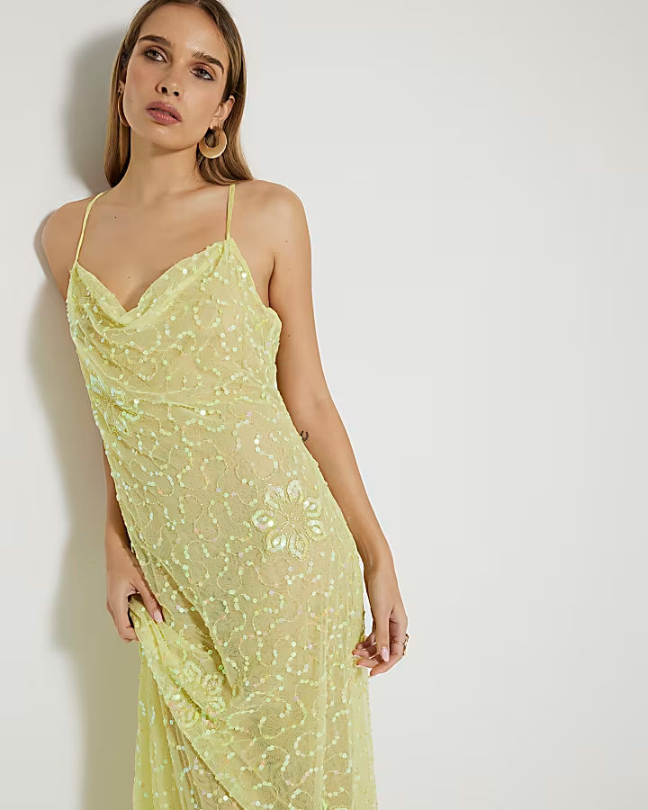 สีเหลือง