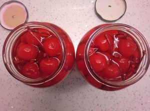 Cerezas Maraschino Rojas Enlatadas de Calidad Natural, Fruta Entera Dulce con Tallo para Decoración de Pasteles de Lujo y Suministros para Bares de Cócteles - Product Image 5