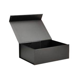 Caja de Regalo Plegable Magnética Rectangular Negra de Cartón con Tapa - Product Image 4
