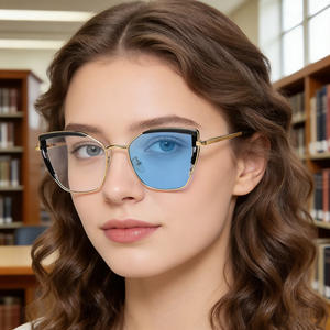 Nouvelles montures de lunettes optiques œil-de-chat pour femmes, verres PC UV400 anti-lumière bleue, taille moyenne, couleur noire, origine Taizhou - Product Image 4