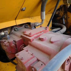Excavadora Hidráulica de Cadenas Hyundai 220LC-9S Usada de Alta Calidad, 22 Toneladas, con Motor, Caja de Cambios y PLC para Construcción - Product Image 4