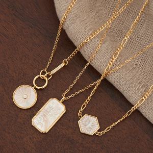 젬넬 최신 925 실버 주얼리 맞춤 각인 자개 나침반 엠블럼 피가로 체인 목걸이 - Product Image 2