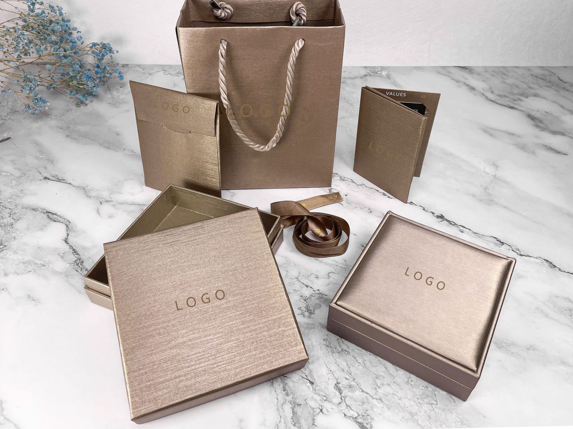 กล่องสร้อยคอ รุ่นพรีเมียม