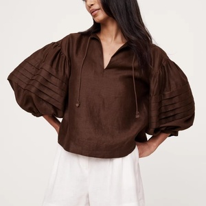 Chemisier d'été en lin pour femme OEM, coupe oversize à épaules tombantes, col en V, couleur marron - Product Image 1