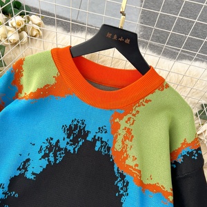 Completo Casual Comodo Due Pezzi da Donna con Top e Pantaloni Stampati in Maglia Abbigliamento Americano all'Ingrosso - Product Image 4