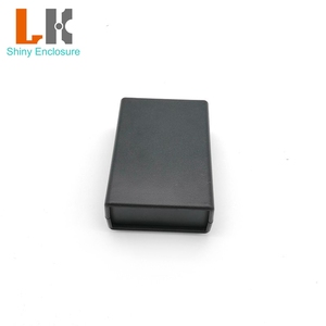 Hộp Dụng Cụ Máy Tính Để Bàn Nguồn Điện Tùy Chỉnh OEM 105*75*36Mm Hộp Dự Án Bao Vây Điện Tử Bằng Nhựa - Product Image 1