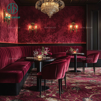 Ensemble de meubles de restaurant et de café, table ronde en pierre frittée de luxe, sièges de banquette incurvés, canapé en velours, chaise et table