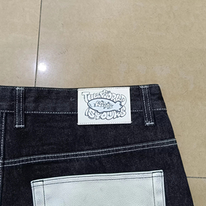 2025 Men's Xu Hướng Mùa Hè Lỏng Lẻo Thẳng Túi Lớn Thời Trang Jeans Quần Jean Quần Short Nam Xuất Khẩu Denim Jeans Dully Tùy Biến - Product Image 3