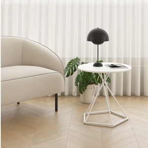 KinnoA <span class=keywords><strong>Table</strong></span> <span class=keywords><strong>basse</strong></span> d'angle de style nordique Mini <span class=keywords><strong>table</strong></span> de canapé de couleur crème avec ferronnerie Design simple pour la maison Salon - Product Image 6