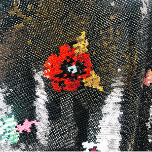 Tissu en maille noire à paillettes 100% polyester de haute qualité, couleur irisée, broderie florale, pour la conception de vêtements de mariage pour femmes - Product Image 2