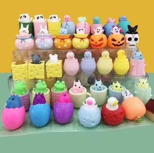Funboxes Transfronterizos: Juguete Antiestrés de Material TPR con Formas de Animales (Ratón, Conejo, Pollo, Dinosaurio) <span class=keywords><strong>y</strong></span> <span class=keywords><strong>Queso</strong></span>, Zanahoria, Jaula <span class=keywords><strong>y</strong></span> Taza de Compresión - Product Image 1
