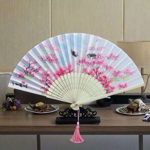 Abanicos de Seda Ecológicos para Danza y Bodas, Abanicos Plegables de Bambú Tallado con Diseño Floral para Regalos, Gran Venta - Product Image 3