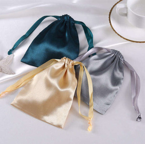 Sacchetto in Raso Lucido Morbido con Coulisse, Borsa in Seta per Gioielli, Confezione Regalo per Matrimonio, Cosmetici, Accessori per Capelli - Product Image 3