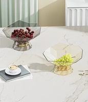 Assiette de fruits transparente de luxe légère assiette d'égouttage boîte de rangement en plastique pour bonbons de haute beauté pour la maison