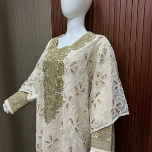 Robe longue kaftan ivoire pour femmes musulmanes Hafizah, broderie florale dorée, manches chauve-souris, robe maxi une pièce, Ramadan, Eid, <span class=keywords><strong>Abaya</strong></span> islamique, vente en gros - Product Image 5