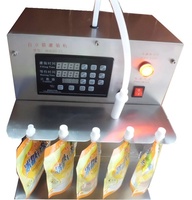 Machine de remplissage et de bouchage de sachets doypack à bec verseur pour détergent liquide manuel de 250 ml à prix avantageux