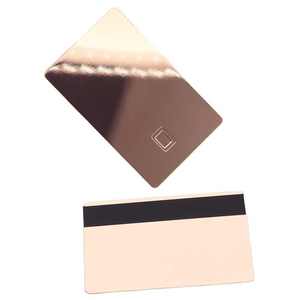 Cartes de contrôle d'accès en métal colorées gravées au laser Fente pour puce RFID (4442/4428) Bande magnétique 13.56MHz pour cartes de crédit et de débit - Product Image 5