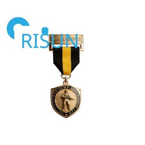 Medalla de Honor Personalizada de Fábrica, Insignia de Barra de Aleación de Zinc Metálica, Medallón Dorado 3D Esmaltado con Caja - Product Image 5