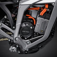 Neuestes Hyper Bee E-Dirt Bike Tragbares 39kg Jugend-Trailbike Hochleistungs-Elektro-Motocross für Junge Fahrer Training