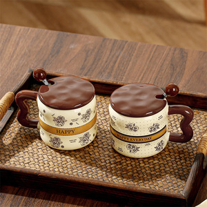 Taza de Cerámica Floral Retro con Tapa de 350 ml para Café, Té, Uso en Casa y Oficina - Product Image 5