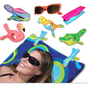 New Design Lovely Large <strong>Flip</strong> <strong>Flops</strong> Plastic Custom Beach Chair Plastic Beach Towel Clips - Product Image 2