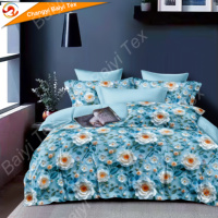 Ensemble de literie violet de style moderne Queen Size avec une variété de motifs de fleurs pour un usage domestique